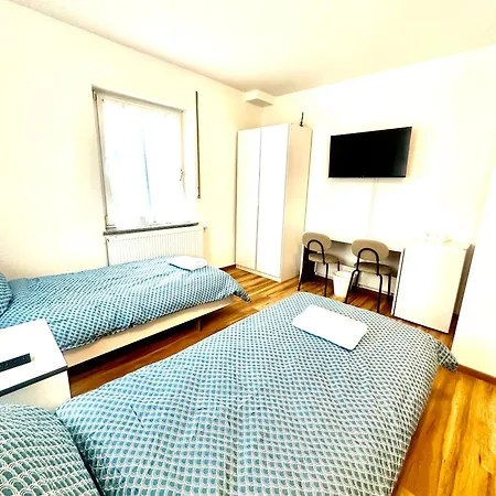 Hirsch Homestay